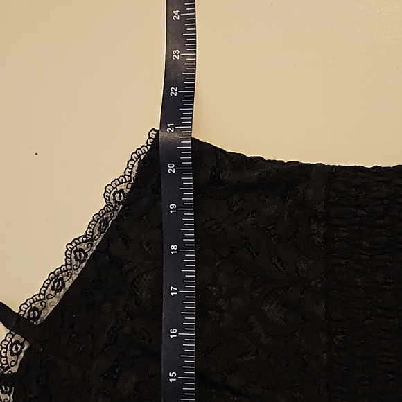 Torrid Black Lace Square Neck Crop Top - Picture 8 of 9